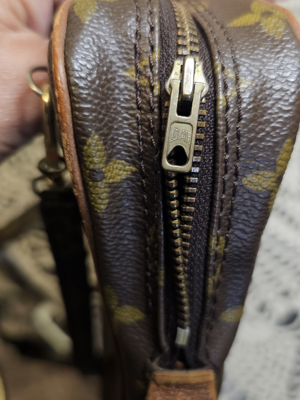 Louis Vuitton Danube Mini Crossbody Bag With COA. - Picture 5 of 16